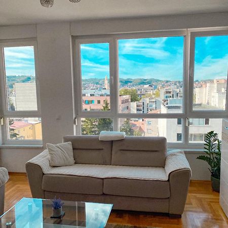 Stan Na Dan Bella Appartement Banja Luka Buitenkant foto