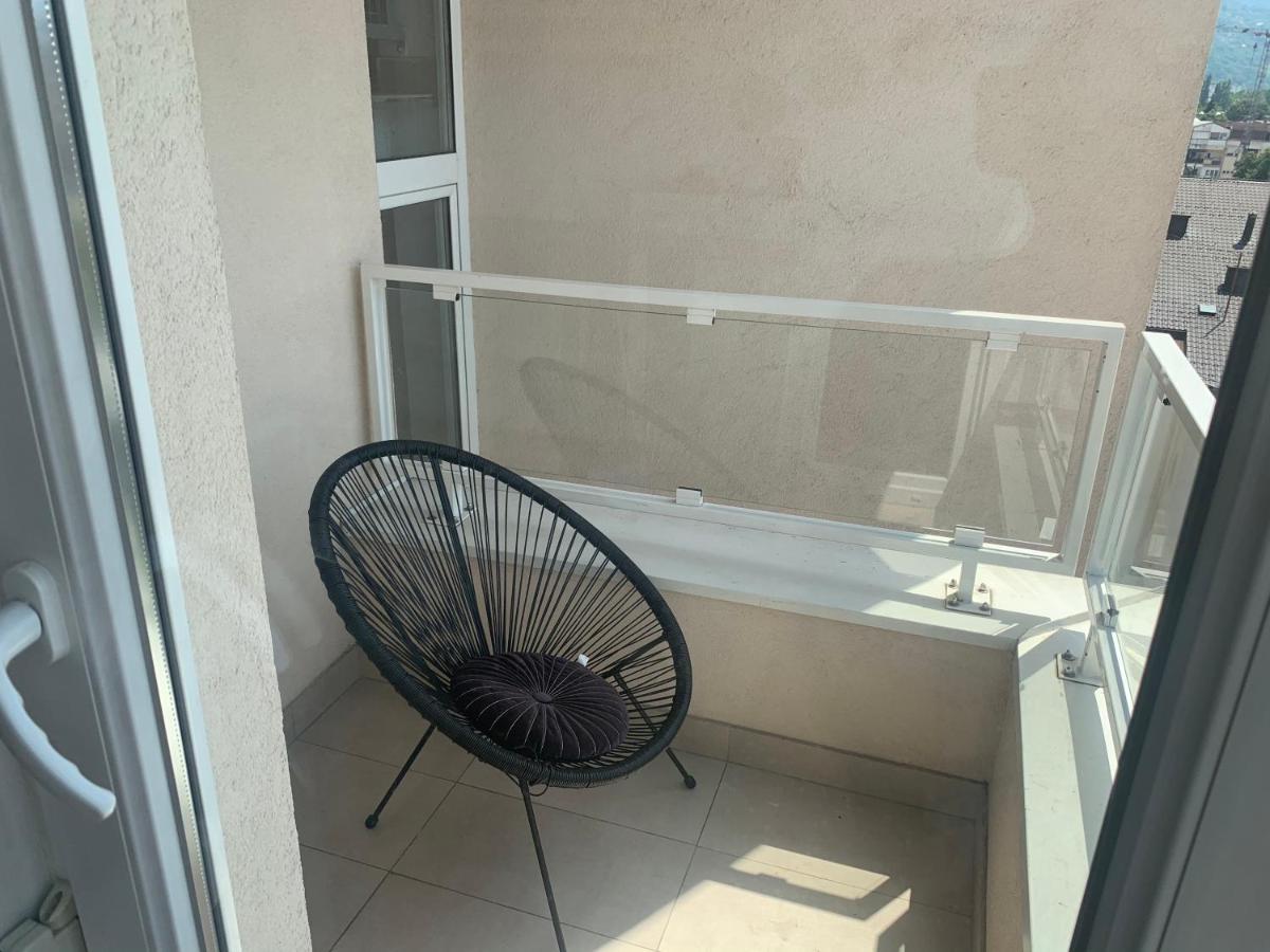 Stan Na Dan Bella Appartement Banja Luka Buitenkant foto