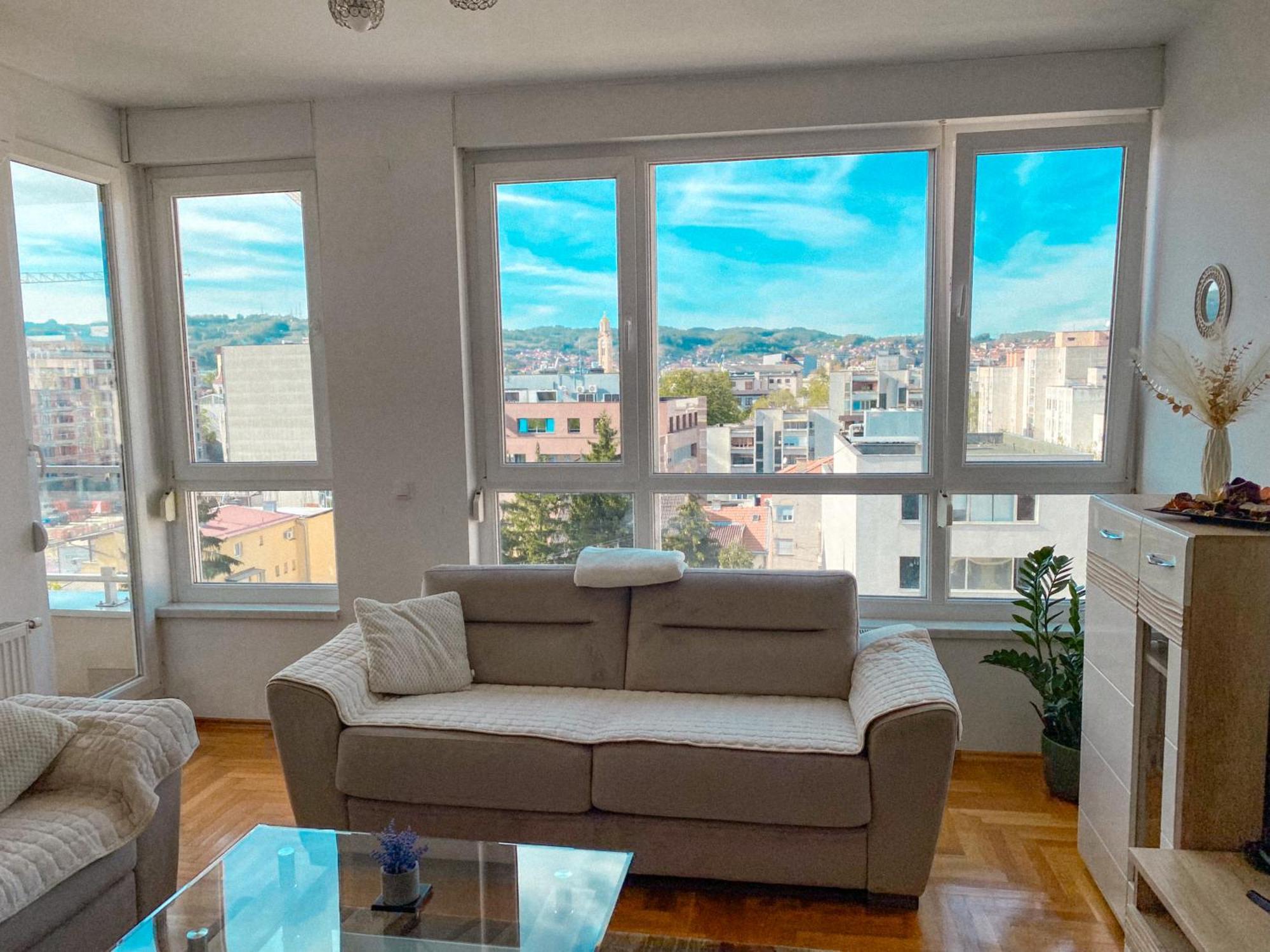 Stan Na Dan Bella Appartement Banja Luka Buitenkant foto
