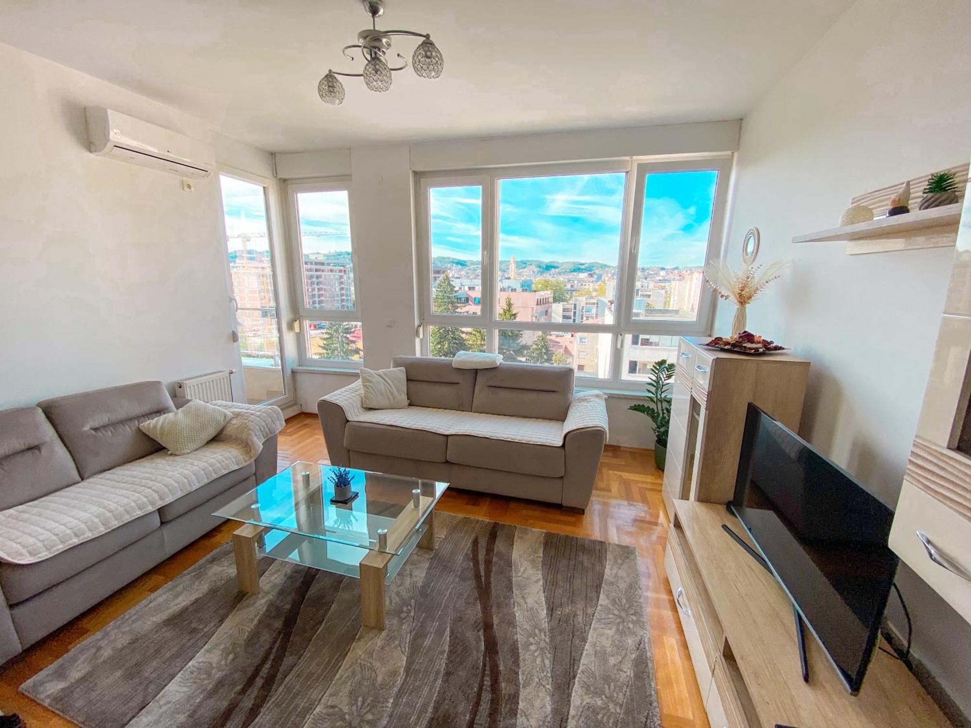 Stan Na Dan Bella Appartement Banja Luka Buitenkant foto